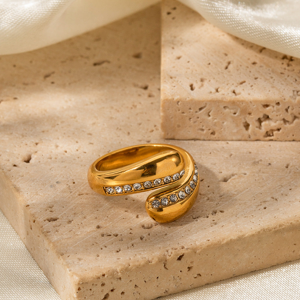 Olivia Ring (adjustable)