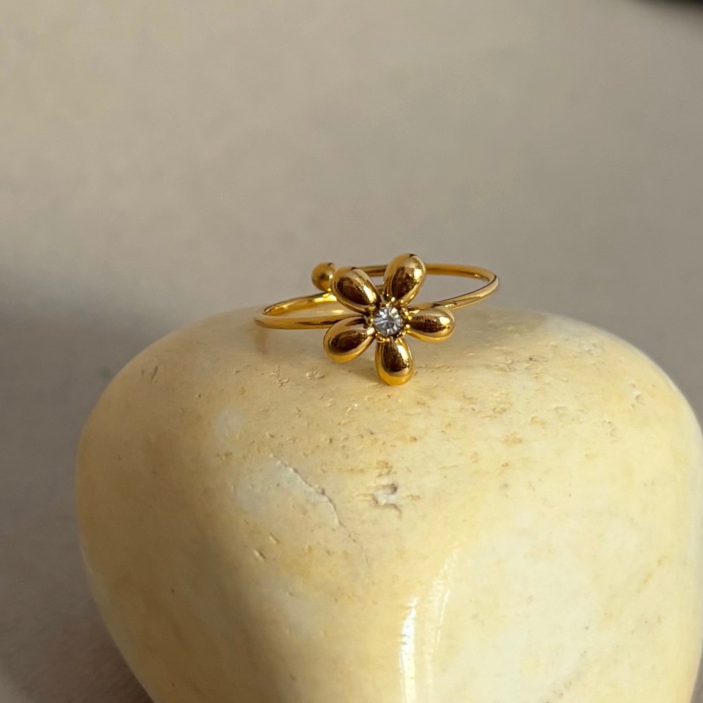 Sol Kissed Ring (adjustable)
