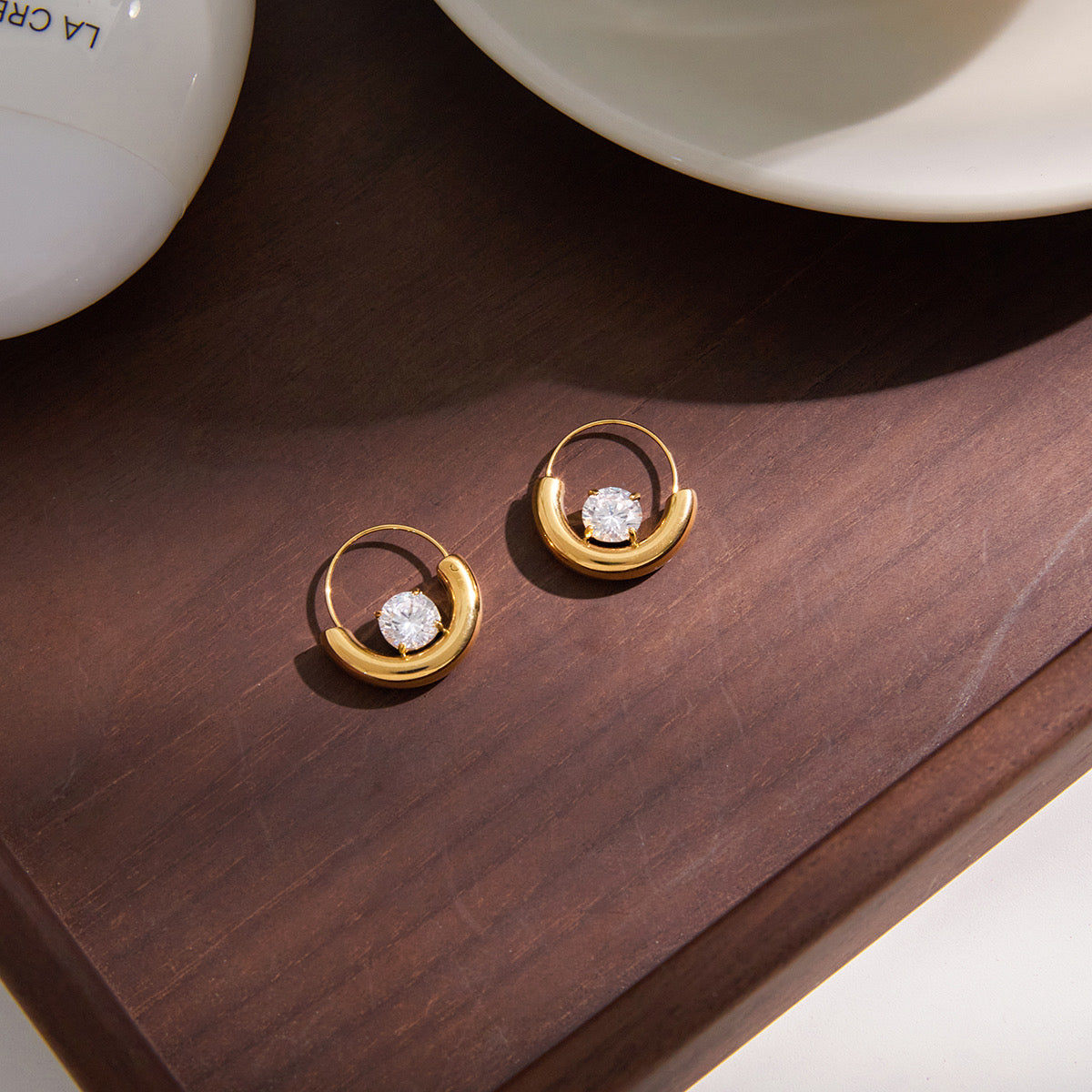 Luna Hoops