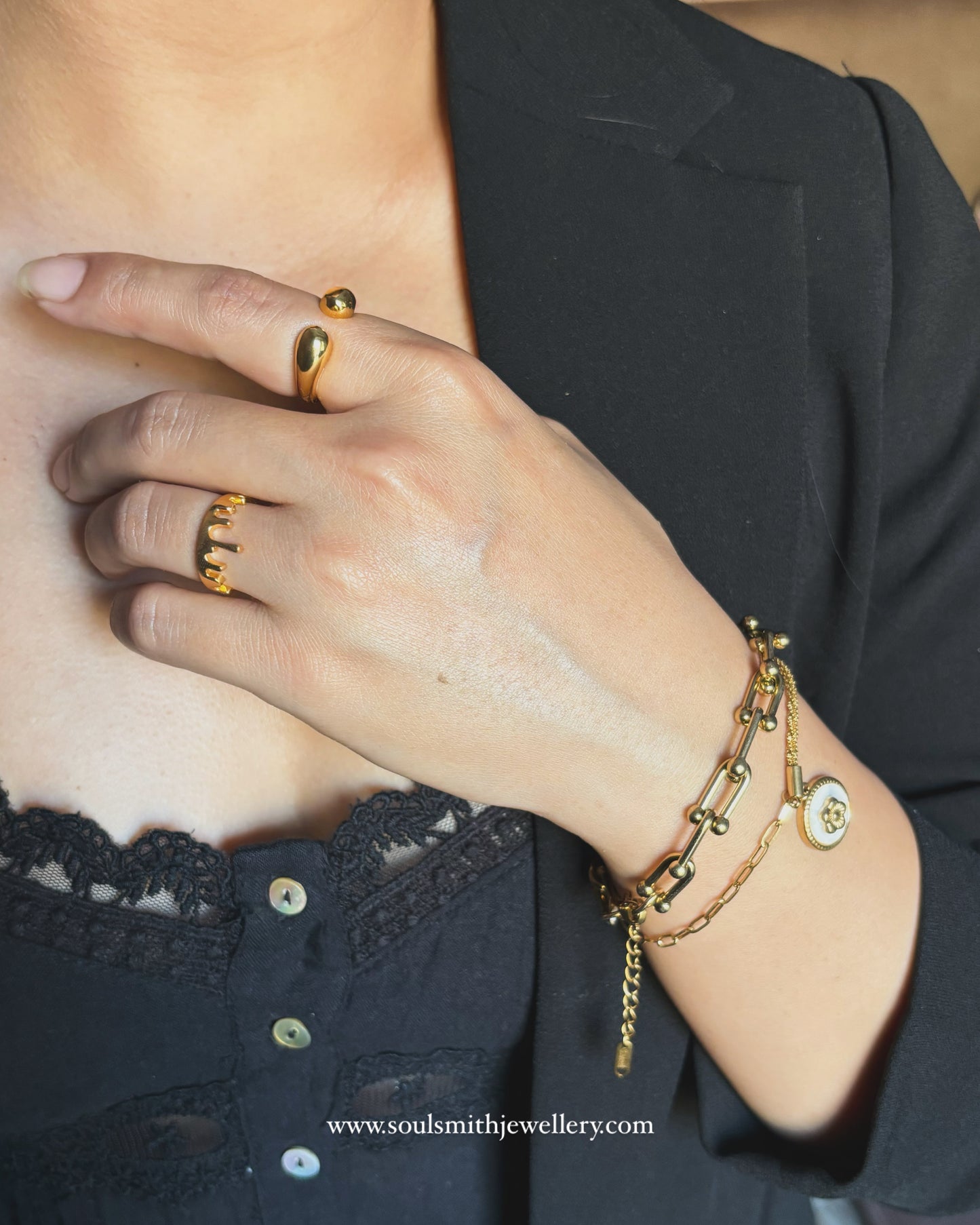 Cleo Link Bracelet