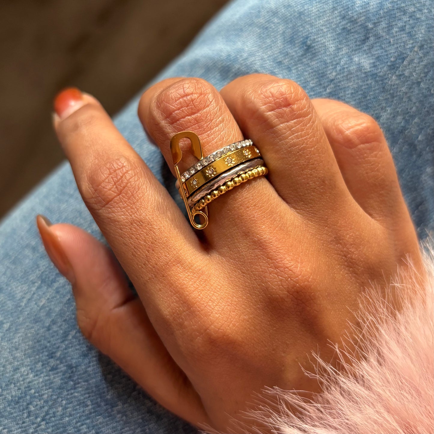 Chloe pin-stack ring