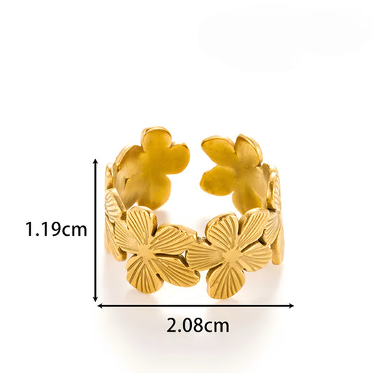 Lily band ring
