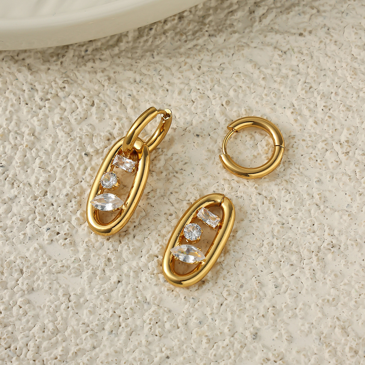 Stella earrings