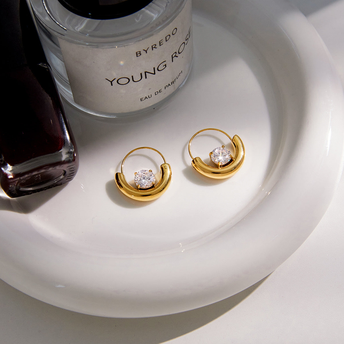 Luna Hoops