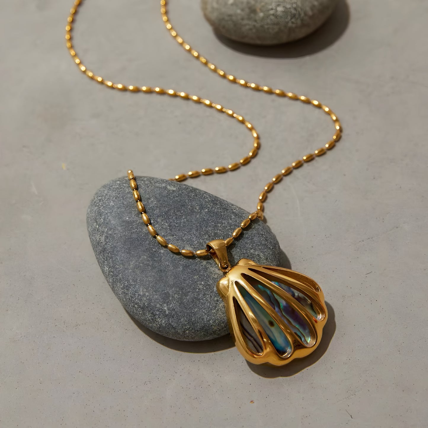 Ariel necklace