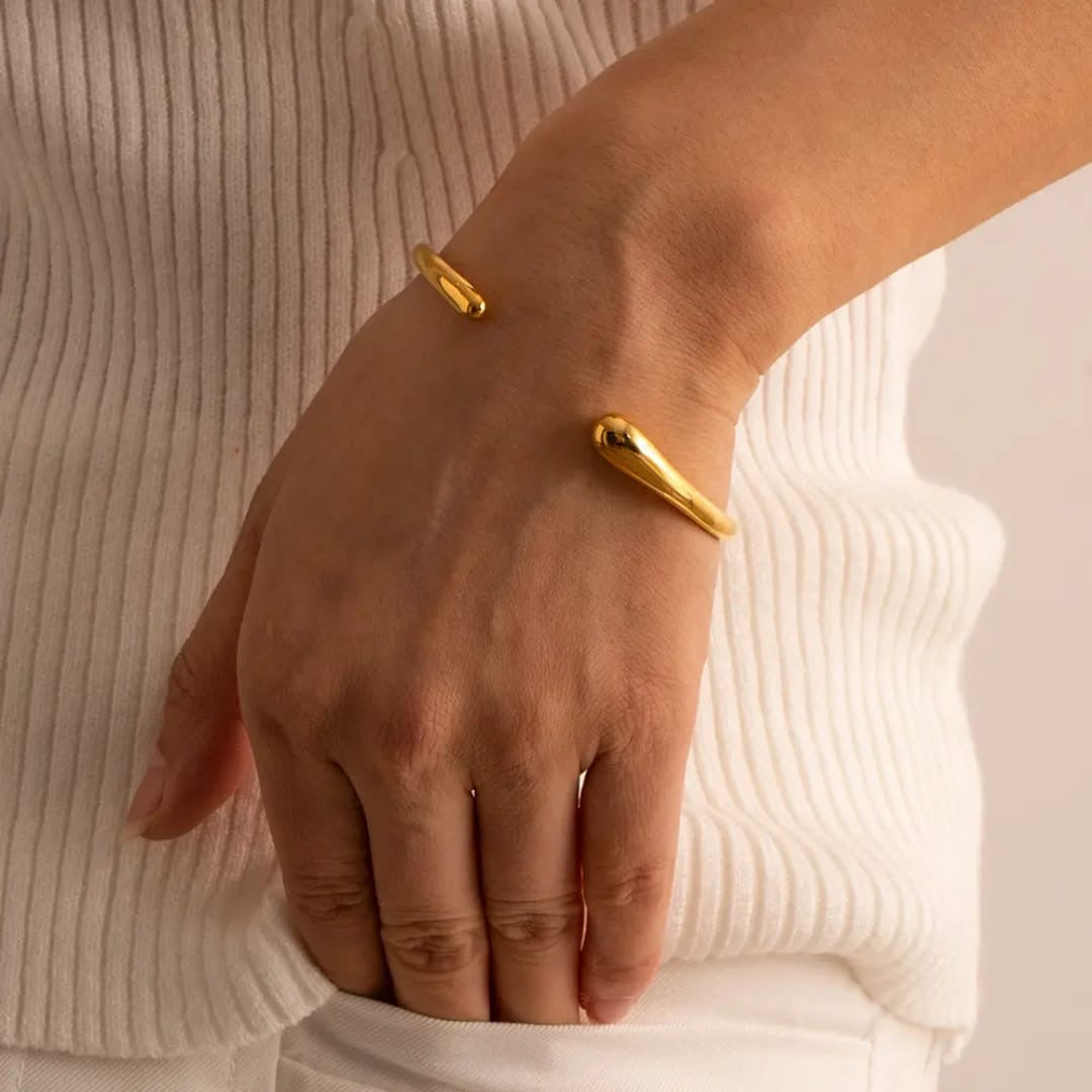 Auric flow cuff