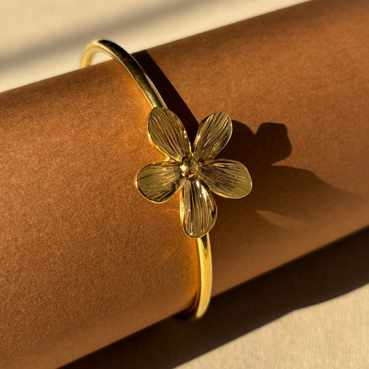 Lilly cuff bracelet